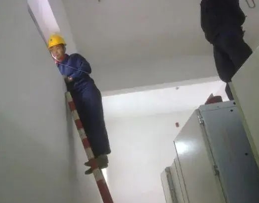 图片关键词